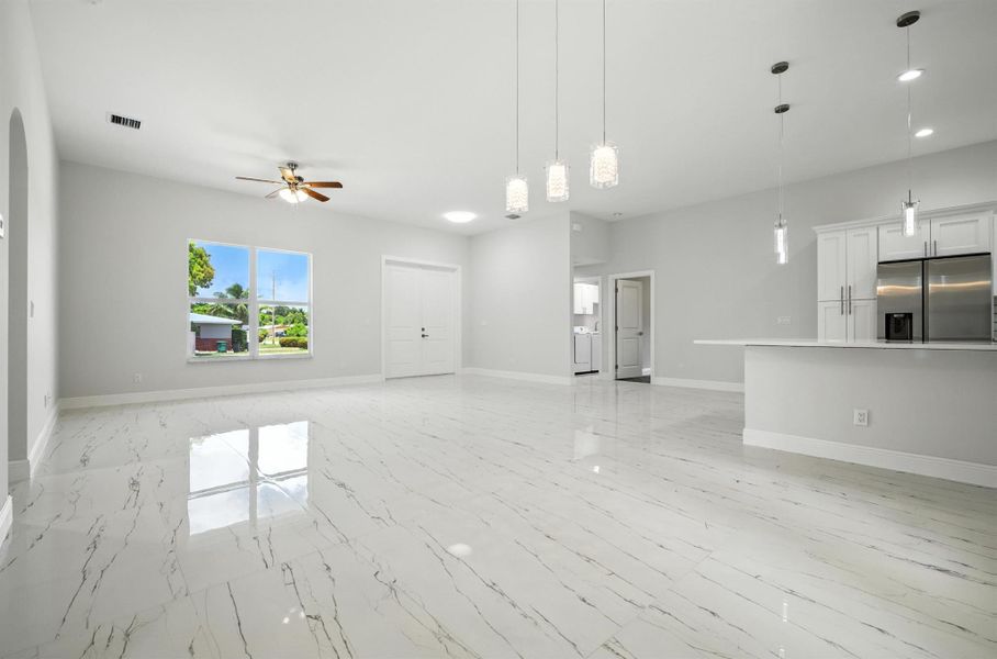 Image 27 of a home in .