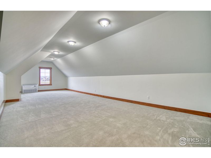 Spacious, unfurnished interior of a new home in , Windsor (Image 25).