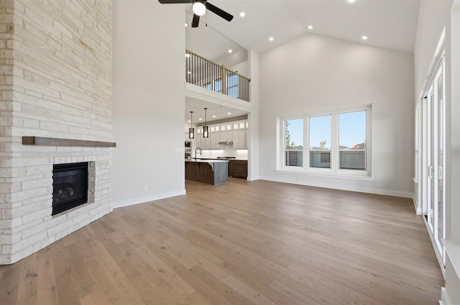 Spacious, unfurnished interior of a new home in Wildflower Ranch, Justin (Image 15).