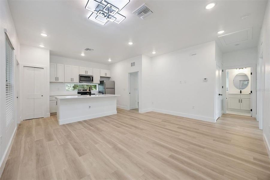Spacious, unfurnished interior of a new home in , Oakland (Image 30). Spacious, unfurnished interior of a new home in , Oakland (Image 30).