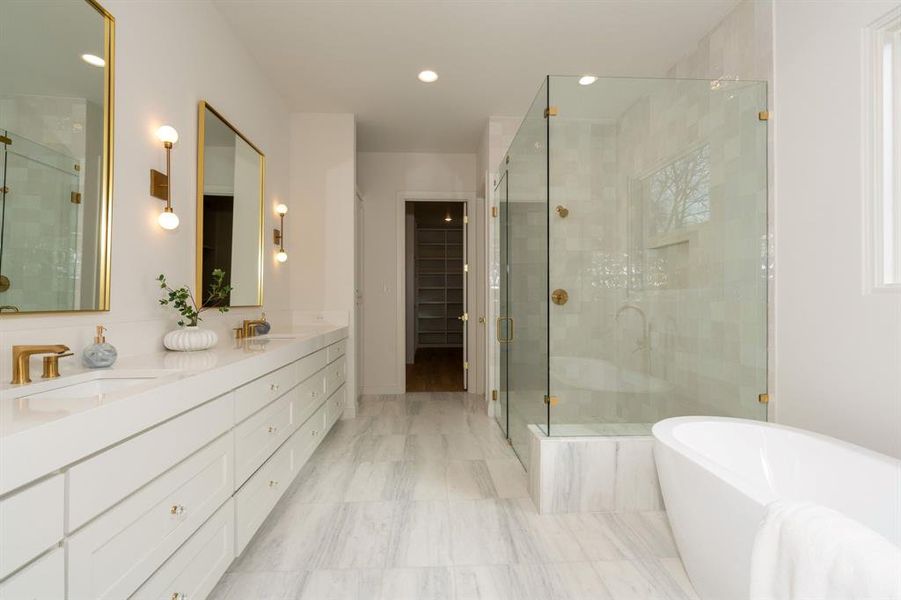 Furnished interior view inside a new home in , Dallas (Image 6).