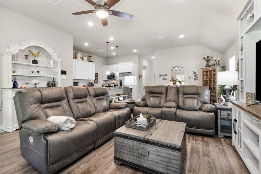 A view of how all the main living spaces flow together for the perfect entertaining/together space. A view of how all the main living spaces flow together for the perfect entertaining/together space.