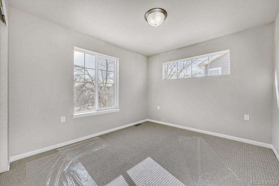 Spacious, unfurnished interior of a new home in , Superior (Image 39).