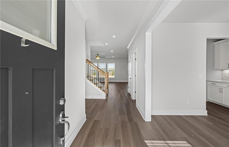 Spacious, unfurnished interior of a new home in Creekside at Skelton, Jefferson (Image 17).