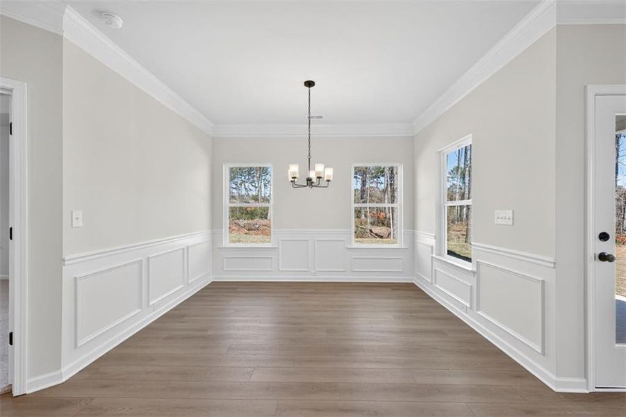 Spacious, unfurnished interior of a new home in Allen Manor, Hoschton (Image 38).