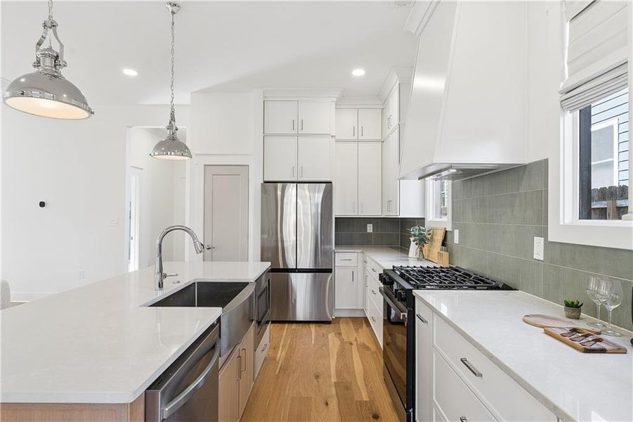 Furnished interior view inside a new home in , Atlanta (Image 6).