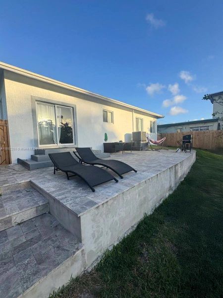 Image 12 of a home in . Image 12 of a home in .