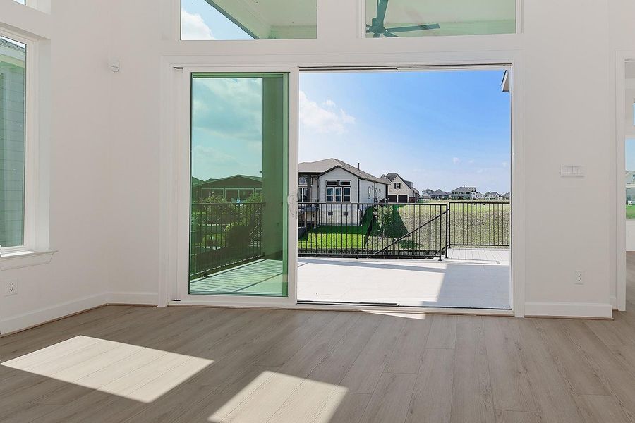 Image 27 of a home in Lake Breeze. Image 27 of a home in Lake Breeze.