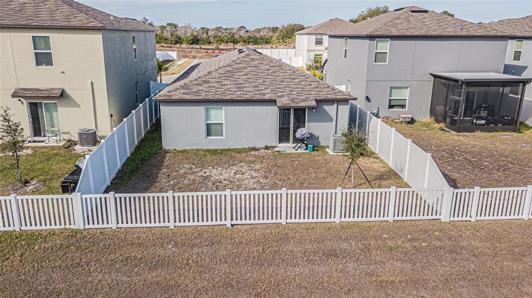 Exterior details and patio area of a home in , Spring Hill (Image 22).