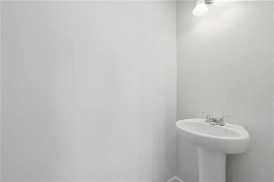 Image 30 of a home in .