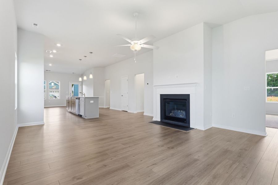 Spacious, unfurnished interior of a new home in Willowbrook, Shelby (Image 16). Spacious, unfurnished interior of a new home in Willowbrook, Shelby (Image 16).