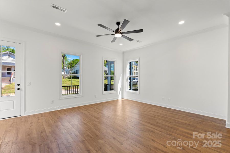 Spacious, unfurnished interior of a new home in , Kannapolis (Image 23).