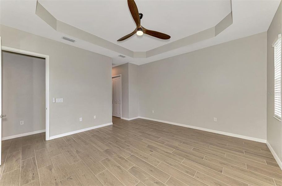 Spacious, unfurnished interior of a new home in Wellen Park Golf & Country Club, Venice (Image 22). Spacious, unfurnished interior of a new home in Wellen Park Golf & Country Club, Venice (Image 22).