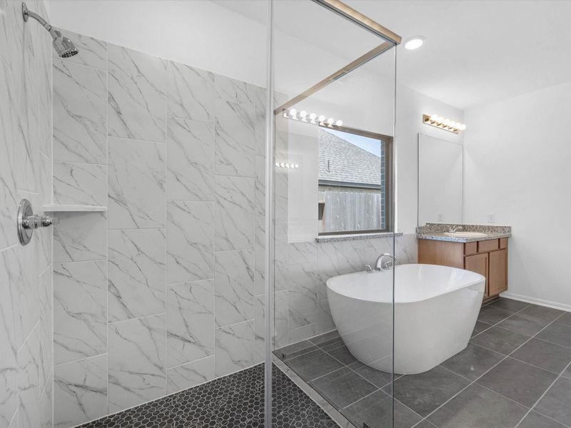 Image 11 of a home in Candela – 50'.