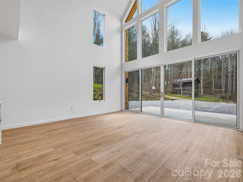 Spacious, unfurnished interior of a new home in , Leicester (Image 19).