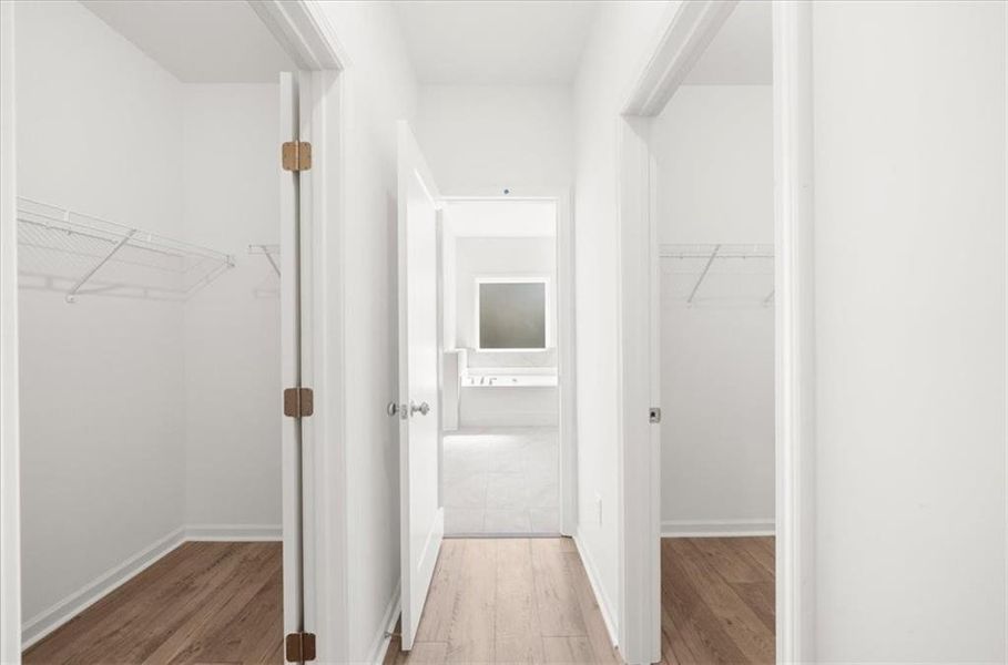 Spacious, unfurnished interior of a new home in , Gainesville (Image 50).