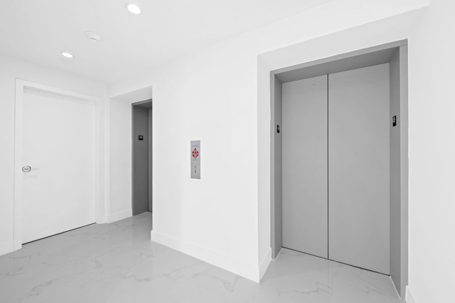 Spacious, unfurnished interior of a new home in Aria Reserve, Miami (Image 38). Spacious, unfurnished interior of a new home in Aria Reserve, Miami (Image 38).