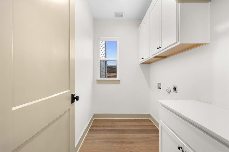 Image 30 of a home in . Image 30 of a home in .