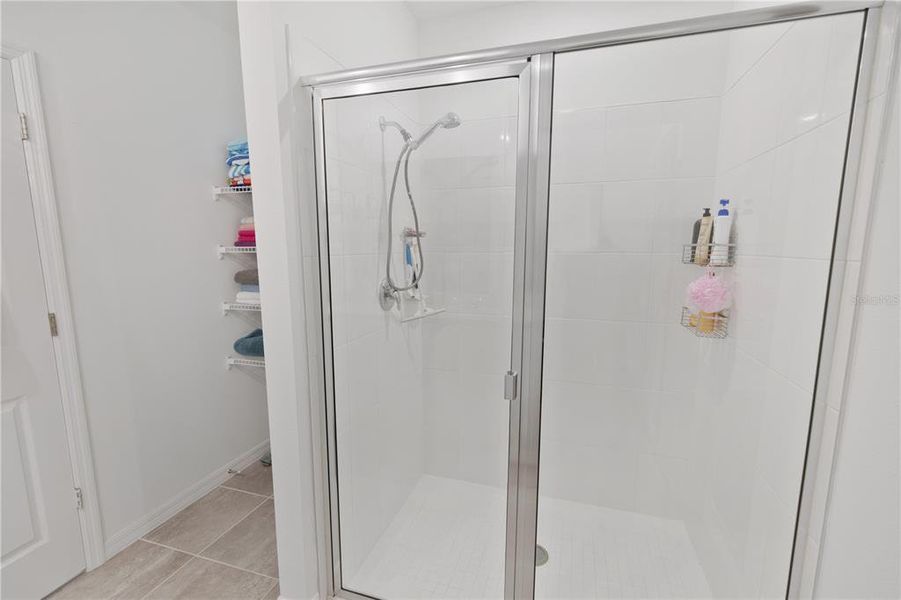 Close-up of interior finishes inside a home in , Winter Haven (Image 20).