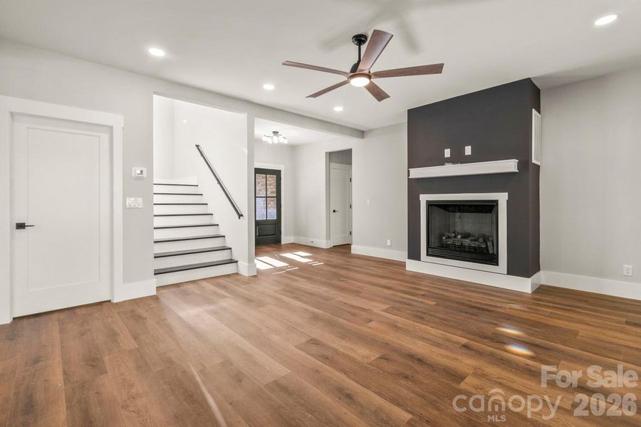Spacious, unfurnished interior of a new home in , Lincolnton (Image 21).