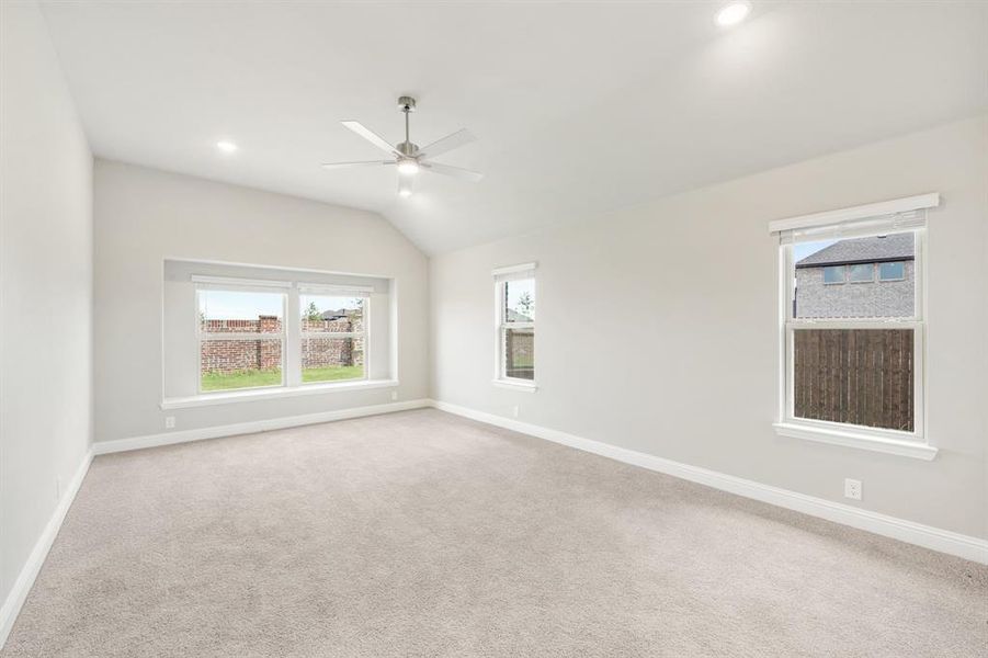 Spacious, unfurnished interior of a new home in The Oaks, Red Oak (Image 27). Spacious, unfurnished interior of a new home in The Oaks, Red Oak (Image 27).