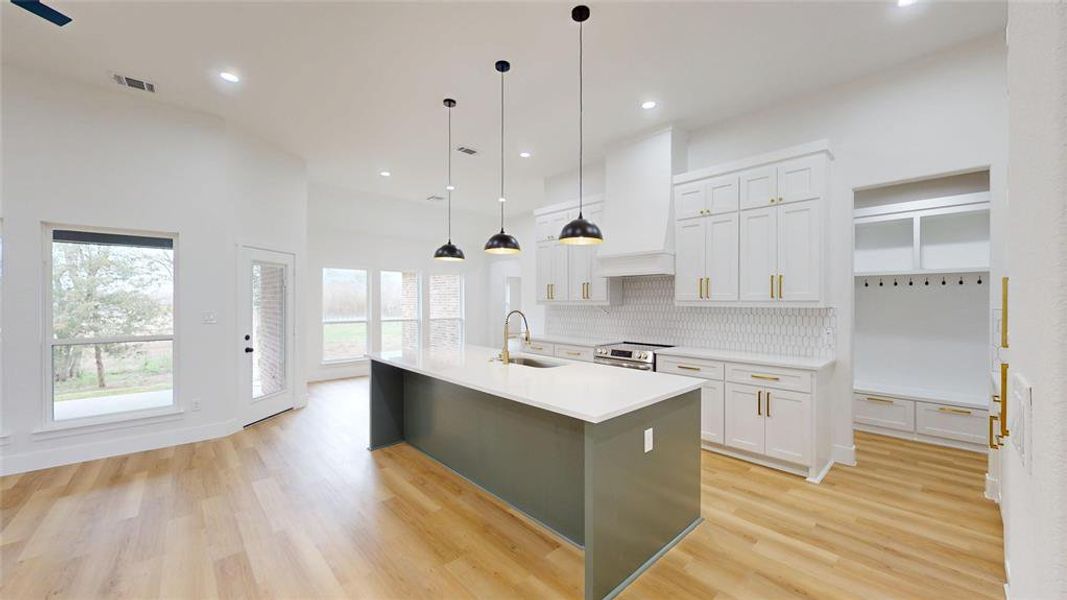 Furnished interior view inside a new home in , Greenville (Image 14).
