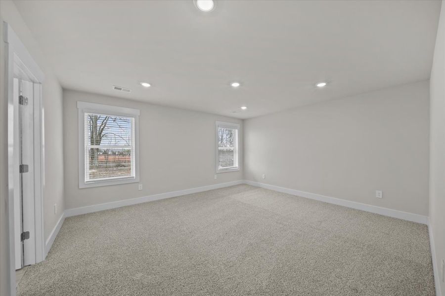 Spacious, unfurnished interior of a new home in Cedar Shoals - Signature Collection, Piedmont (Image 26).
