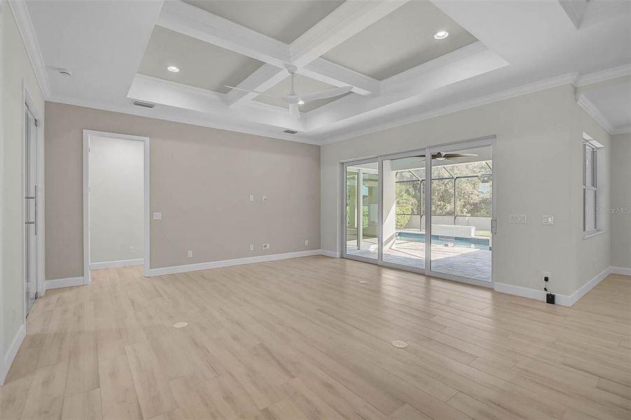 Spacious, unfurnished interior of a new home in , Port Charlotte (Image 41).