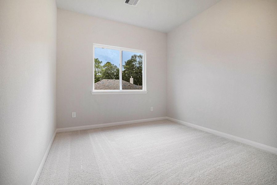Spacious, unfurnished interior of a new home in Oakwood Ranch, Willis (Image 26). Spacious, unfurnished interior of a new home in Oakwood Ranch, Willis (Image 26).