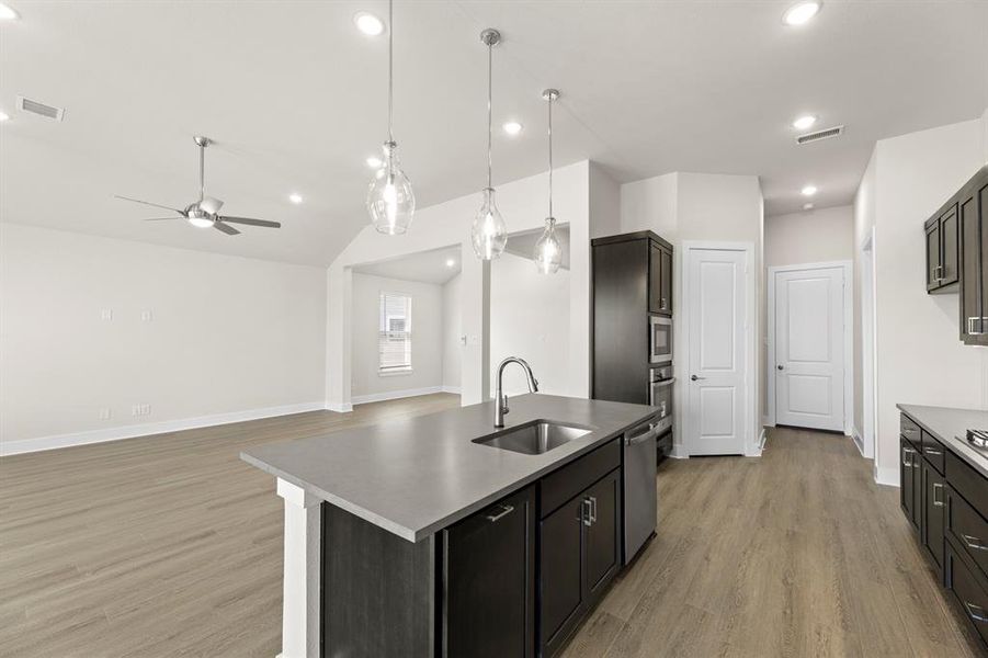 14. 2600 Andorra - Kitchen (3)