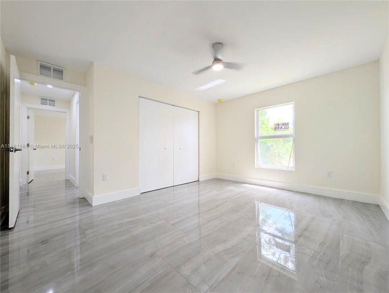 Spacious, unfurnished interior of a new home in , Lehigh Acres (Image 19). Spacious, unfurnished interior of a new home in , Lehigh Acres (Image 19).