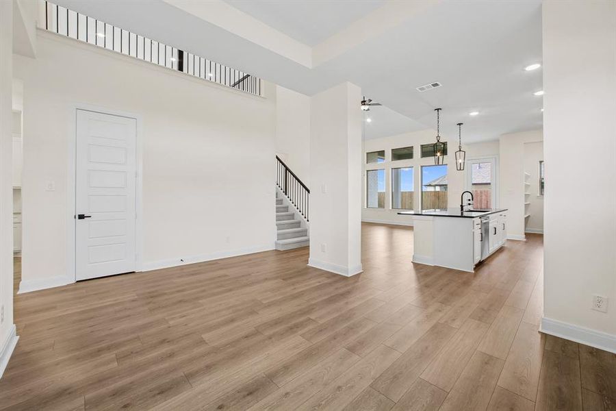 Spacious, unfurnished interior of a new home in Tavolo Park Cottages, Fort Worth (Image 23). Spacious, unfurnished interior of a new home in Tavolo Park Cottages, Fort Worth (Image 23).