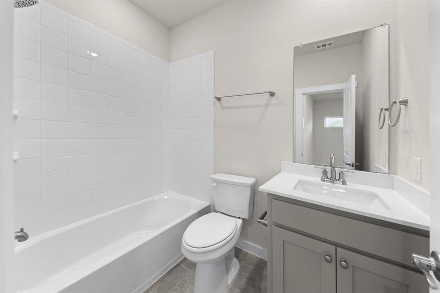 22_24. 1707 Morningside - 3RD Bath