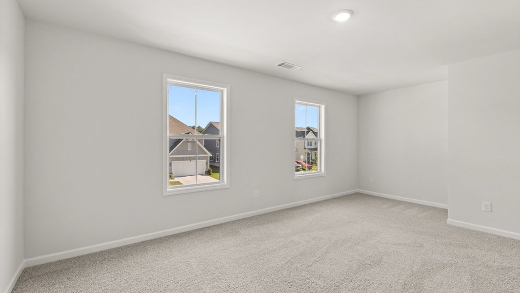 Representative unfurnished interior of a home built from the Bellview by D.R. Horton in Hamptons at Riverwood East, Dallas (Image 29).