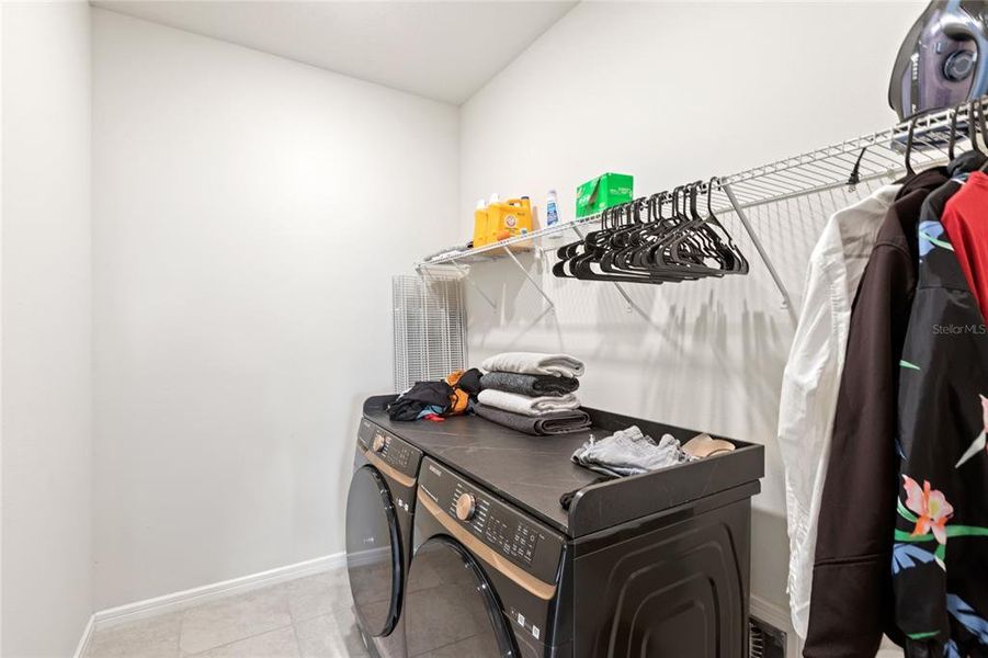 Furnished interior view inside a new home in , Kissimmee (Image 27). Furnished interior view inside a new home in , Kissimmee (Image 27).