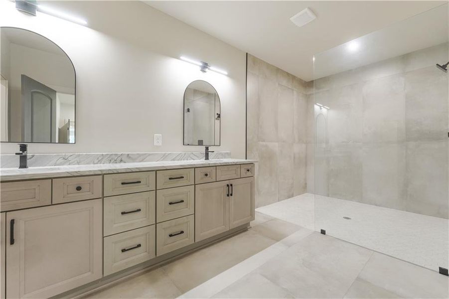 Furnished interior view inside a new home in , Commerce (Image 30).