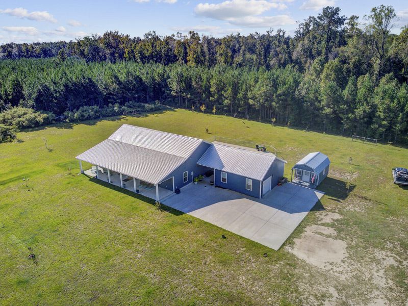 Image 25 of a home in .