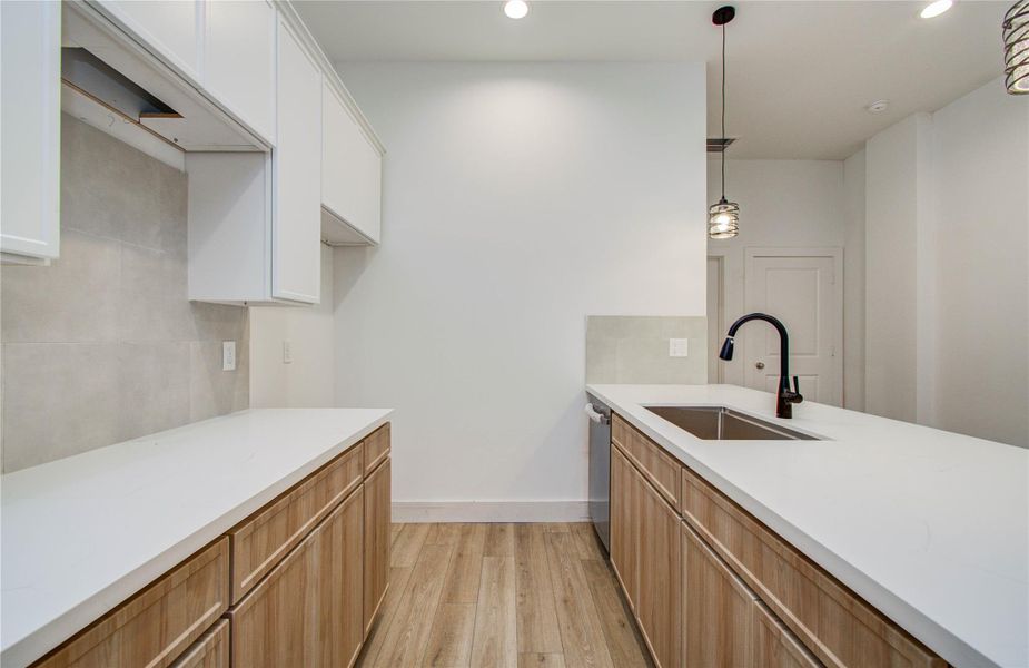 Quartz countertops Quartz countertops