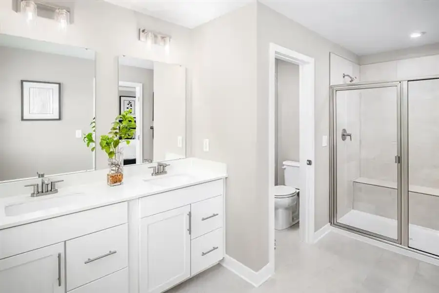 Representative furnished interior of a home built from the Columbia by Ryan Homes in Three Rivers, Murfreesboro (Image 16).
