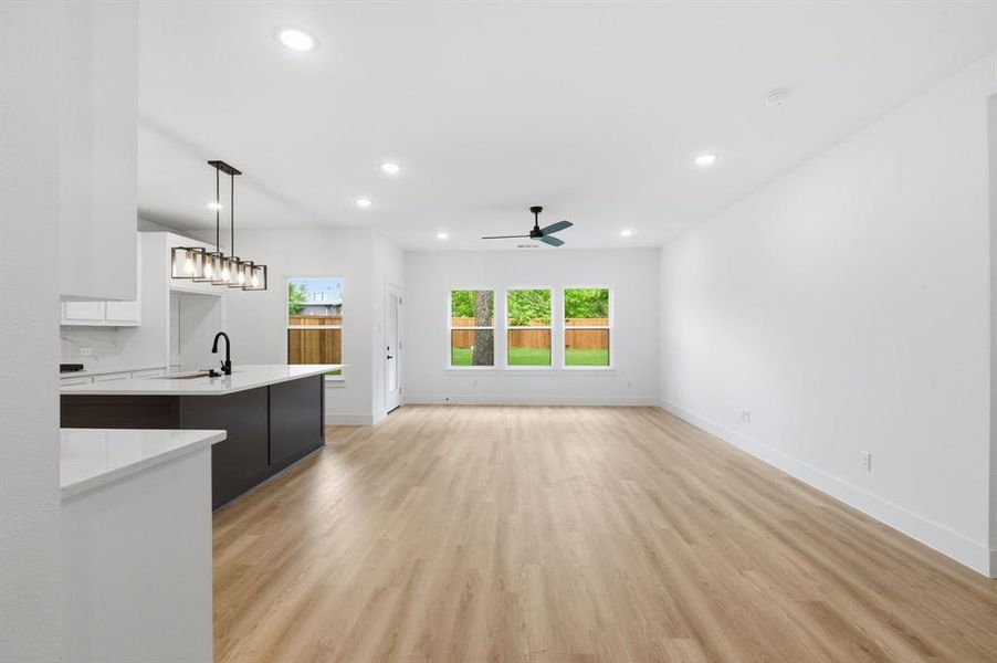 Spacious, unfurnished interior of a new home in , Denison (Image 17).