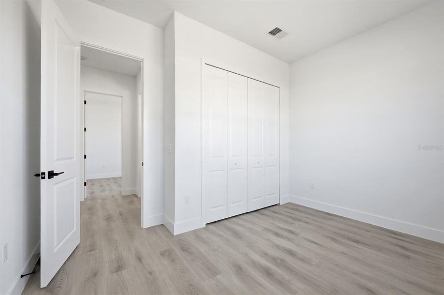 Spacious, unfurnished interior of a new home in , Ocala (Image 42).