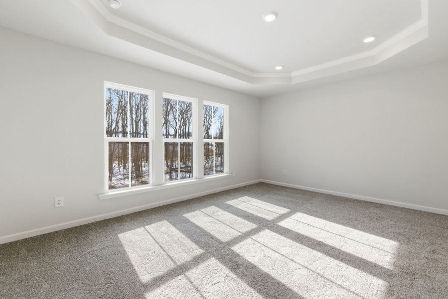 Spacious, unfurnished interior of a new home in Flemingfield, Greensboro (Image 41).