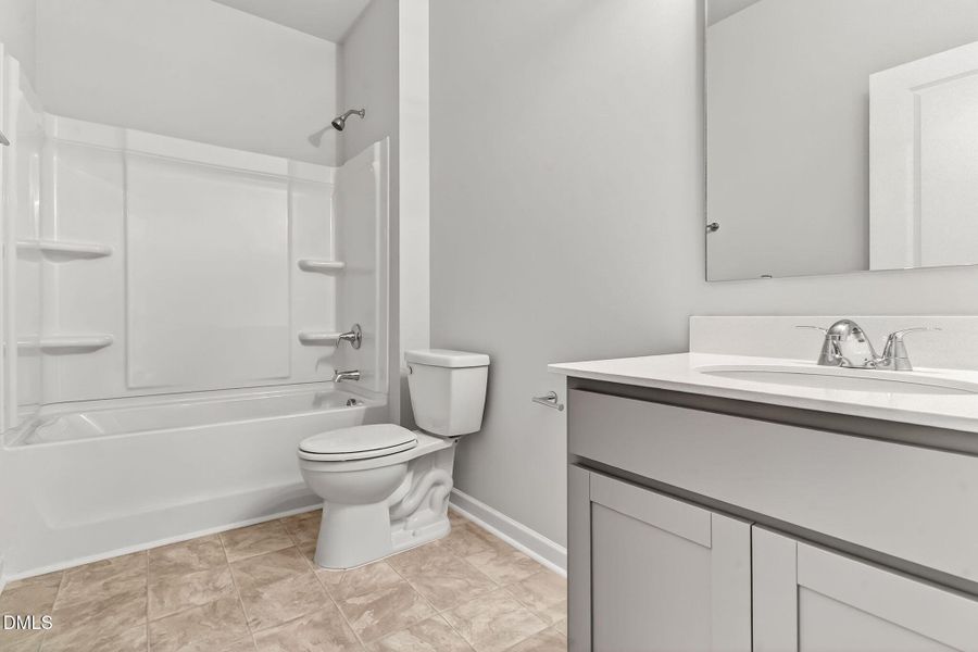 FAY_Hunters Trace_Venture_102 Rubyfield