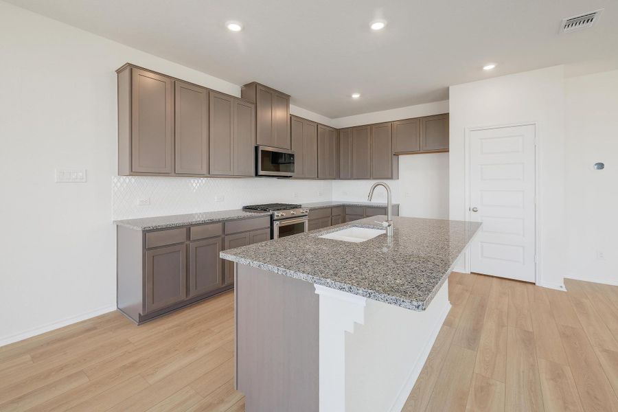 Furnished interior view inside a new home in Salerno - Heritage Collection, Round Rock (Image 12).