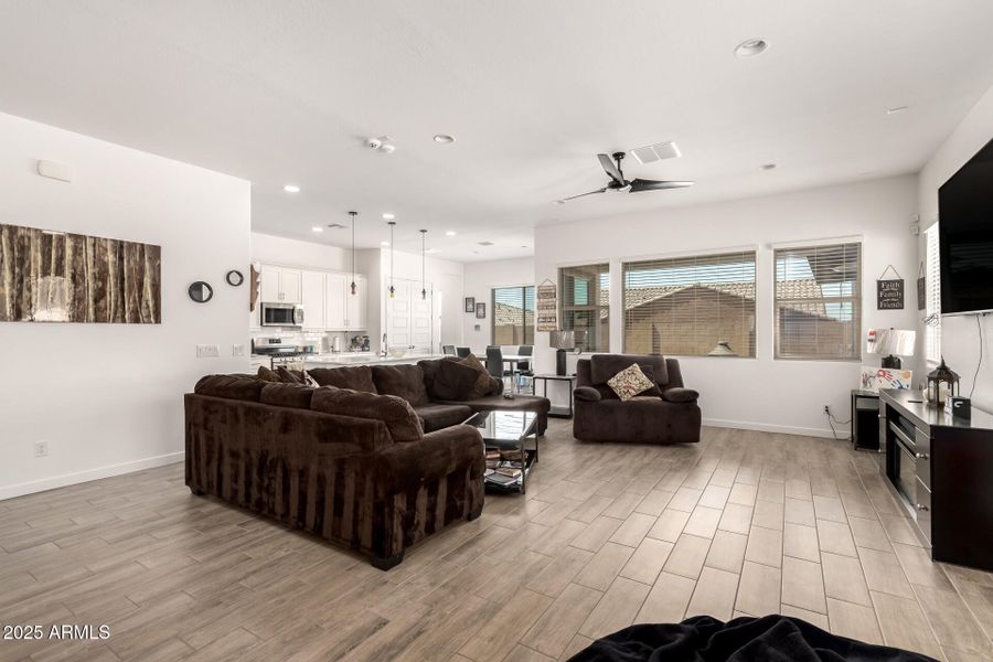 10 - McNeil 3832 10 - McNeil 3832