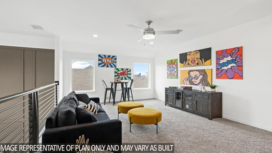 Furnished interior view inside a new home in Silverthorne, Conroe (Image 31).
