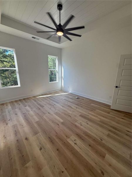 Spacious, unfurnished interior of a new home in , Bremen (Image 10).