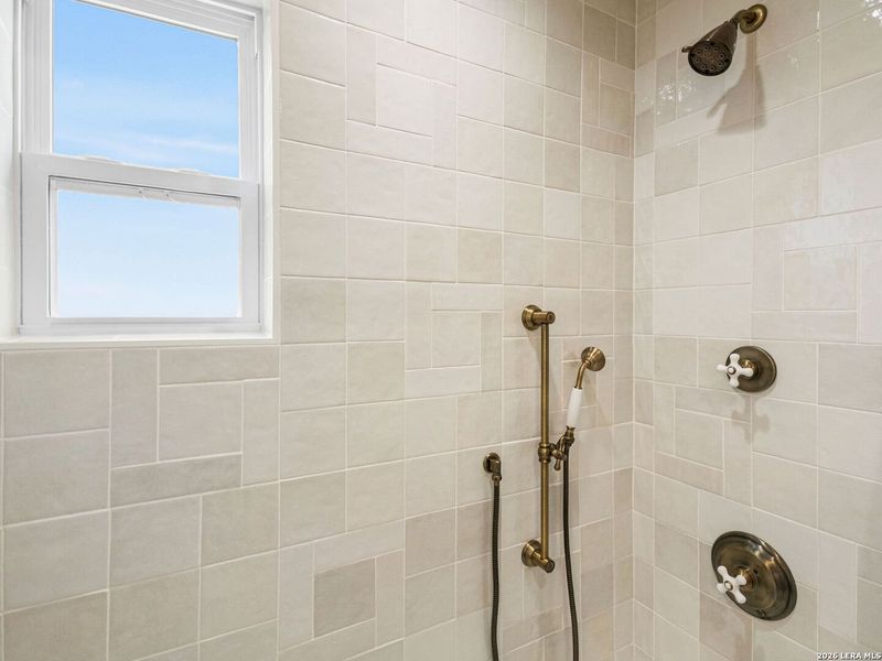 Close-up of interior finishes inside a home in , Bandera (Image 20).