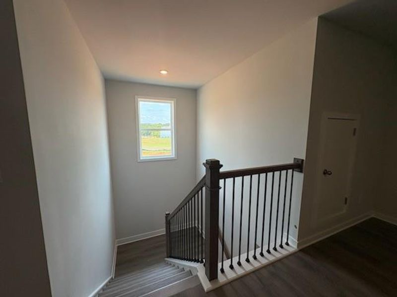 Spacious, unfurnished interior of a new home in Garland Meadows, Cartersville (Image 20).