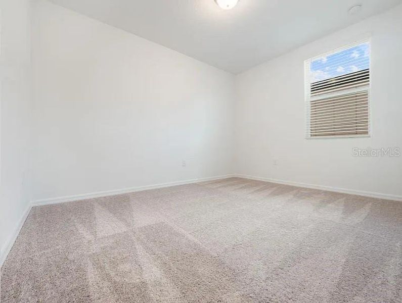 Spacious, unfurnished interior of a new home in Deer Run at Crosswinds, Davenport (Image 17). Spacious, unfurnished interior of a new home in Deer Run at Crosswinds, Davenport (Image 17).